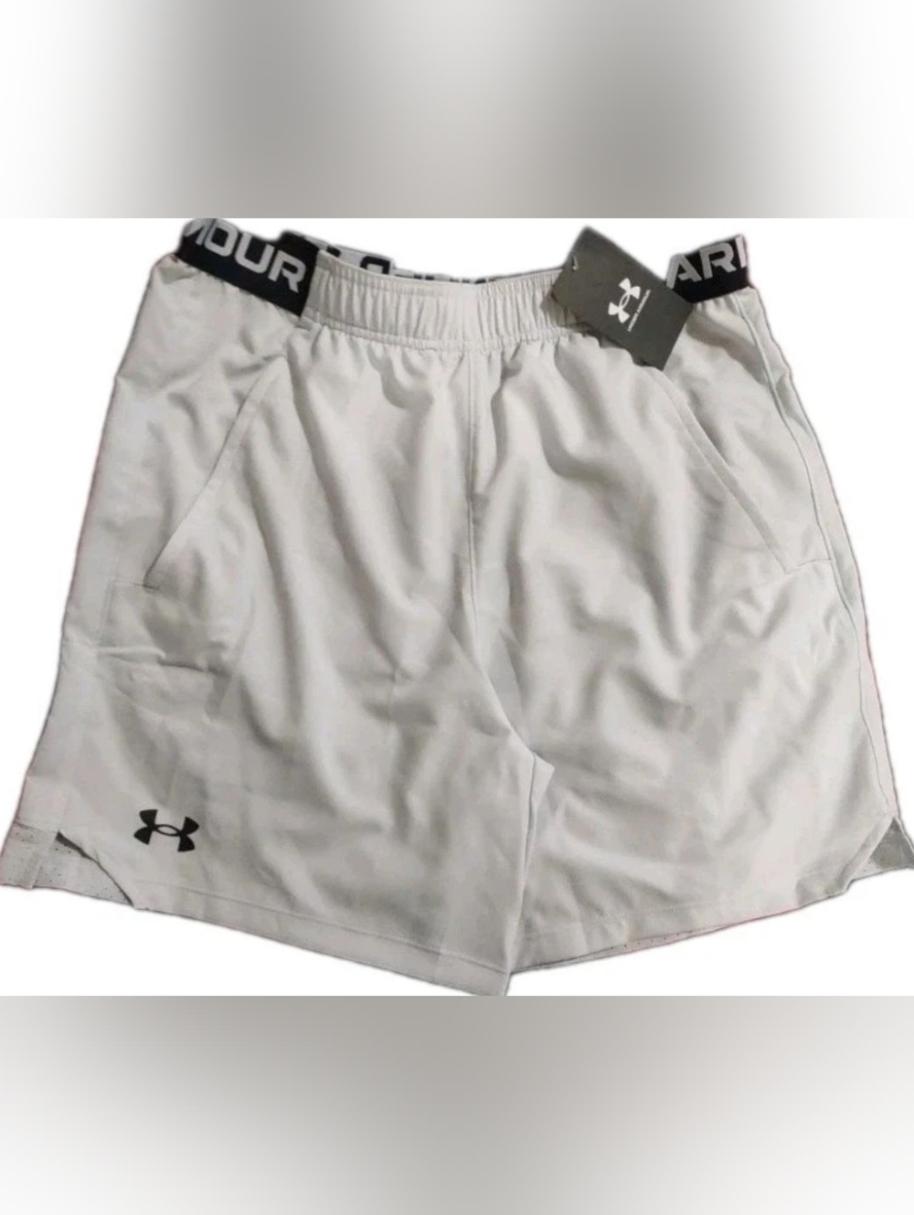 Under Armour Men MED UA Vanish Woven 6in Shorts #1373718 Light Gray NWT